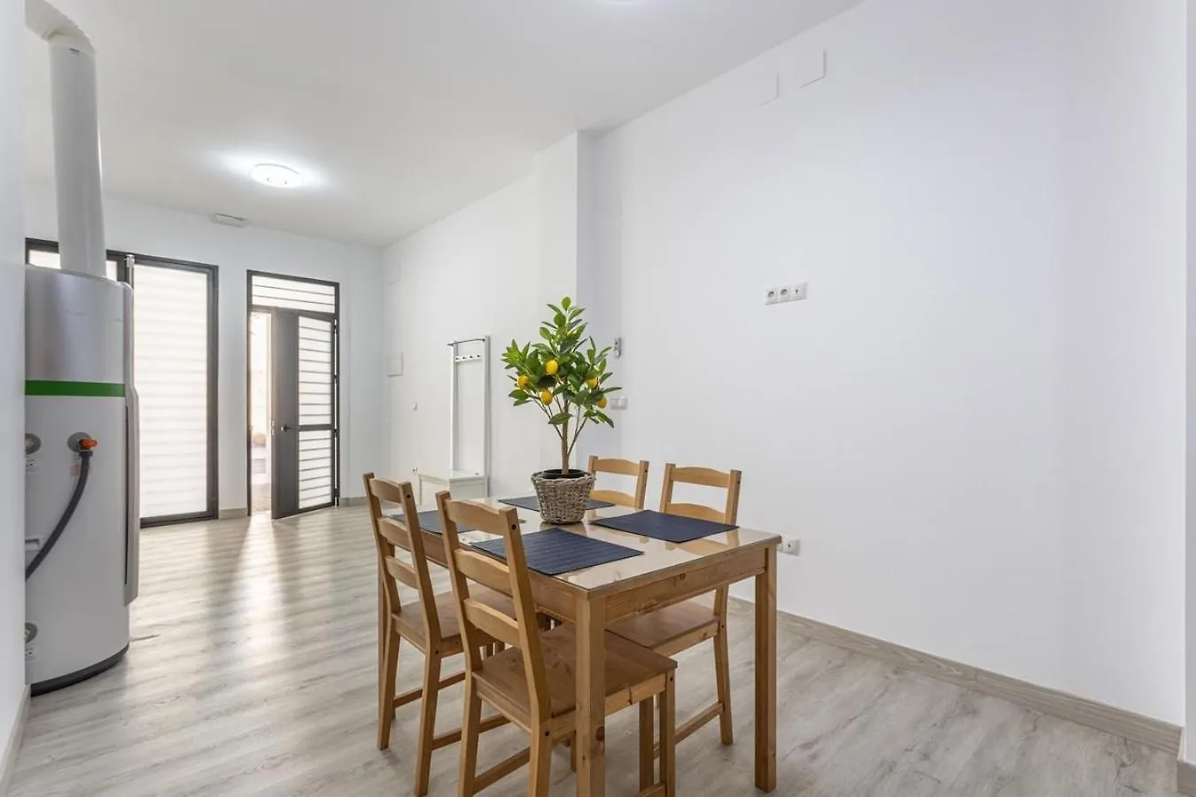 Semana Santa Apartamento Sevilha 0*,